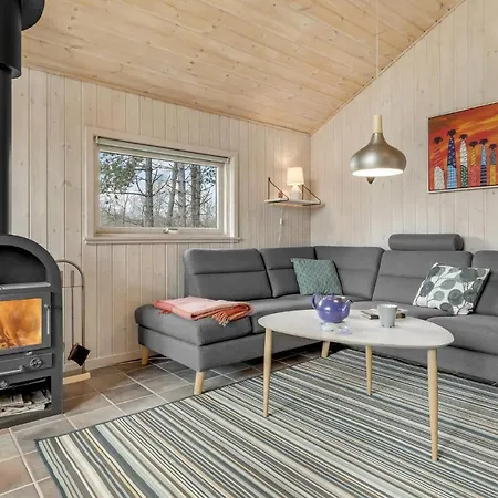 Holiday home Cozy In Aakirkeby With Sauna