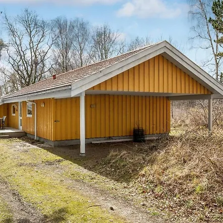 Cozy In Aakirkeby With Sauna Holiday home Vester Somarken